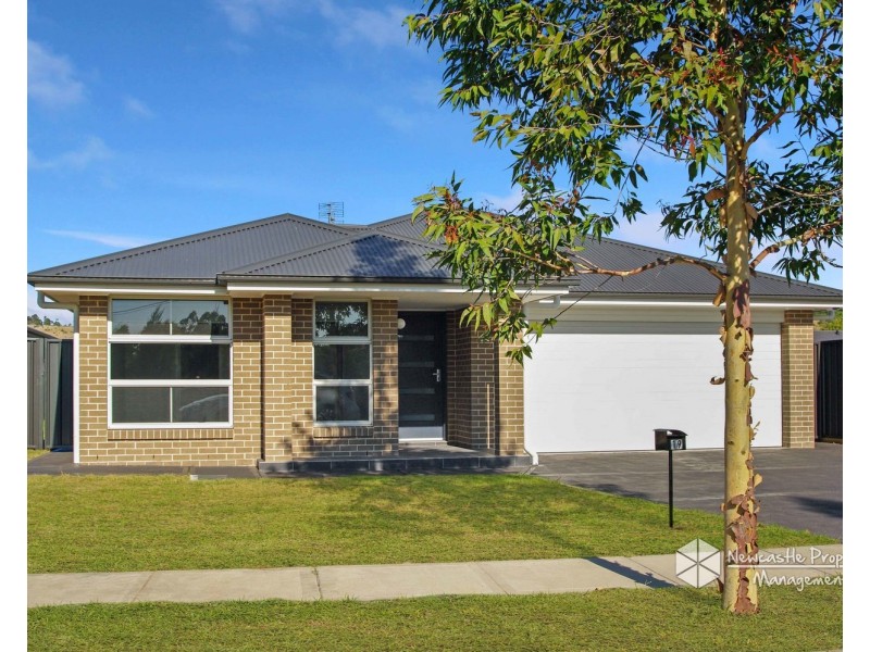 19 Lamb Street, Boolaroo NSW 2284