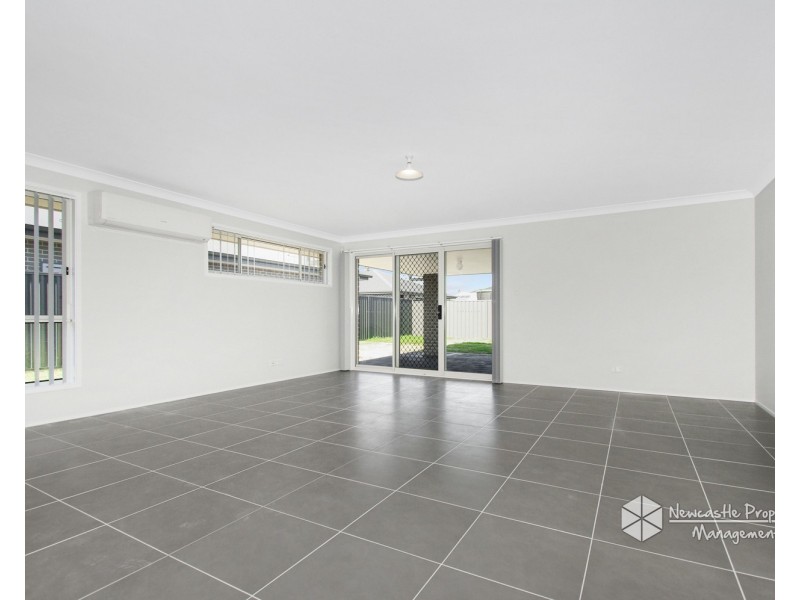 19 Lamb Street, Boolaroo NSW 2284
