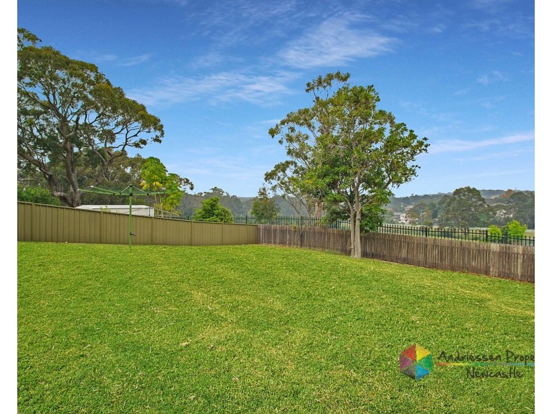 9 Gillian Crescent, Cardiff NSW 2285