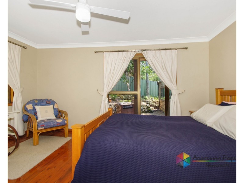 14 Seppelt Close, Eleebana NSW 2282