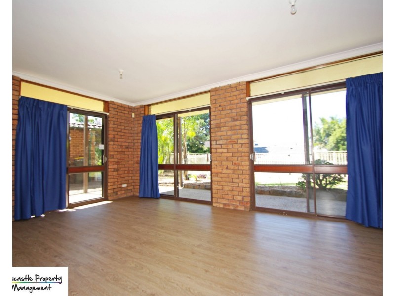 25 Blaxland Road, Macquarie Hills NSW 2285