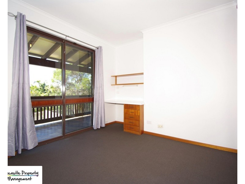 25 Blaxland Road, Macquarie Hills NSW 2285