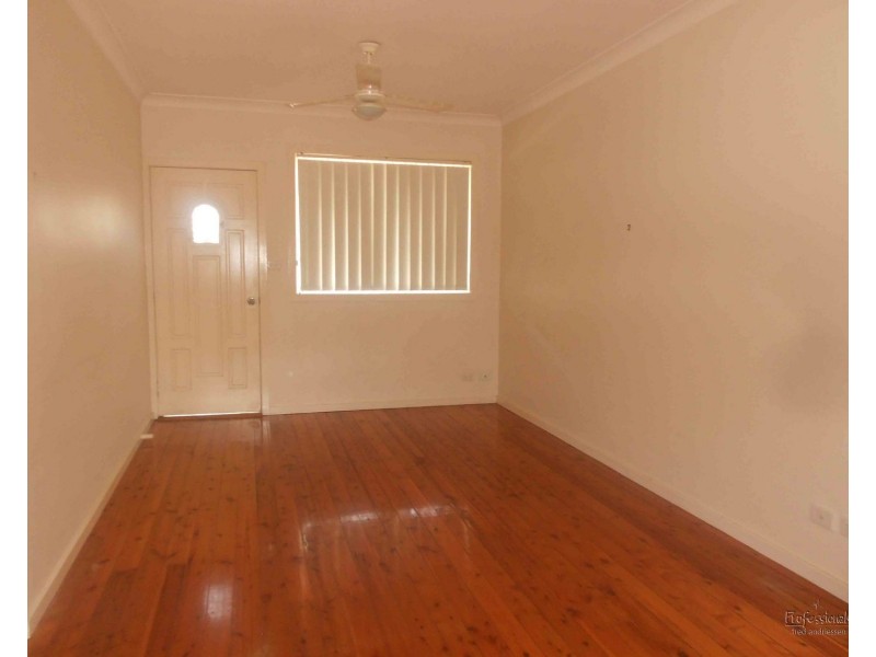 2/80 Macquarie Road, Cardiff NSW 2285