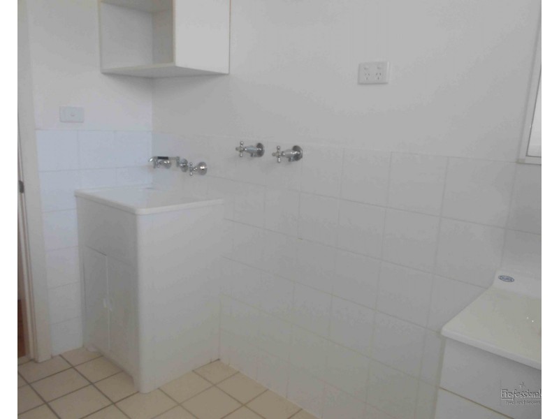 2/80 Macquarie Road, Cardiff NSW 2285
