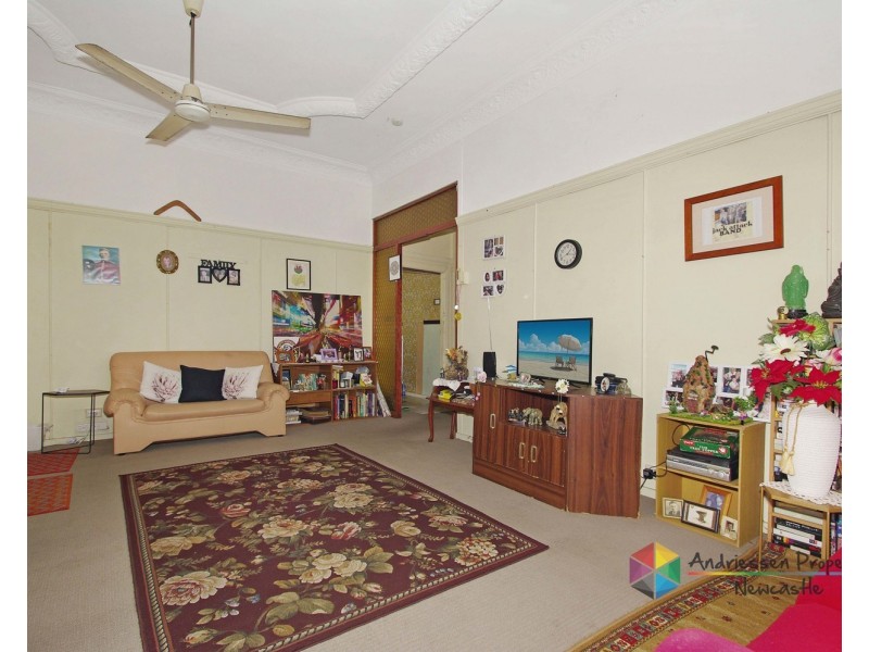 1 Lachlan Road, Cardiff NSW 2285