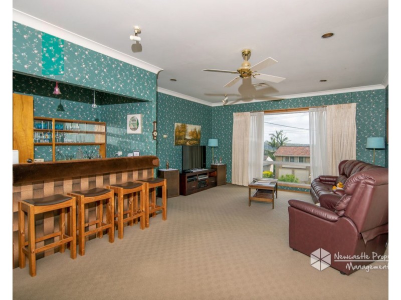 37 Bradman Street, Charlestown NSW 2290