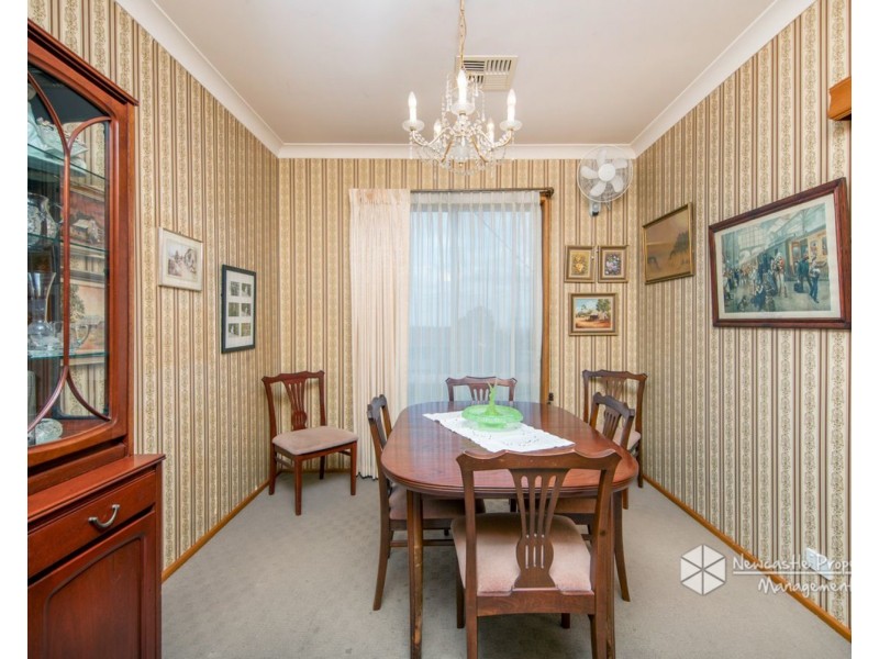 37 Bradman Street, Charlestown NSW 2290