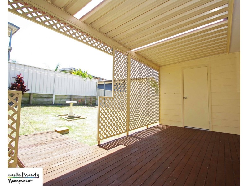 2/304 The Esplanade, Speers Point NSW 2284