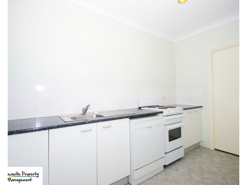 2/304 The Esplanade, Speers Point NSW 2284