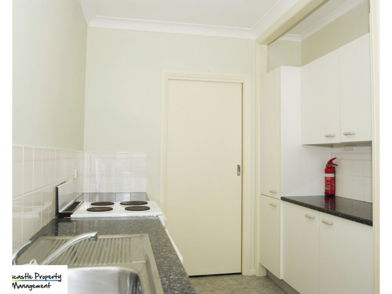 2/304 The Esplanade, Speers Point NSW 2284