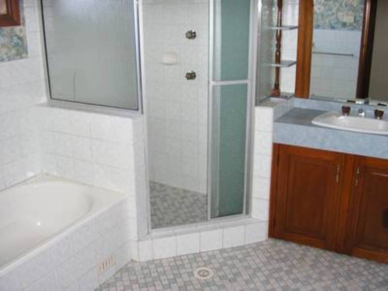 27 Victoria Street, Belmont NSW 2280