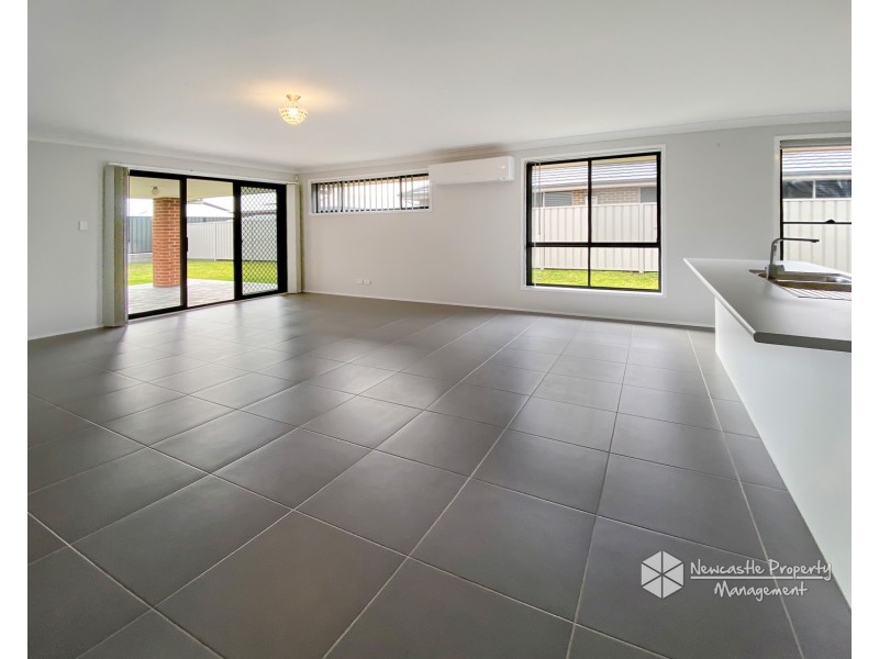 14 Lamb Street, Boolaroo NSW 2284