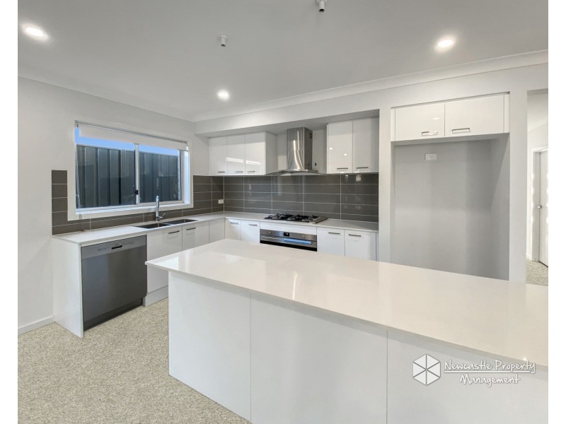 8 Karangali Street, Edgeworth NSW 2285