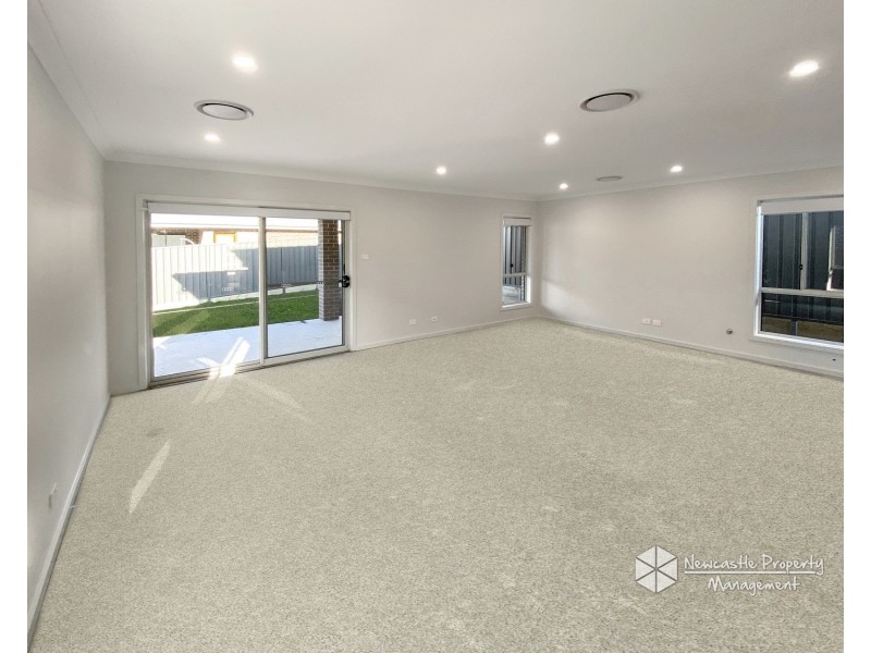 8 Karangali Street, Edgeworth NSW 2285