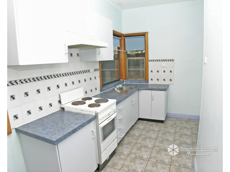 2/3B Peatties Road, Cardiff NSW 2285