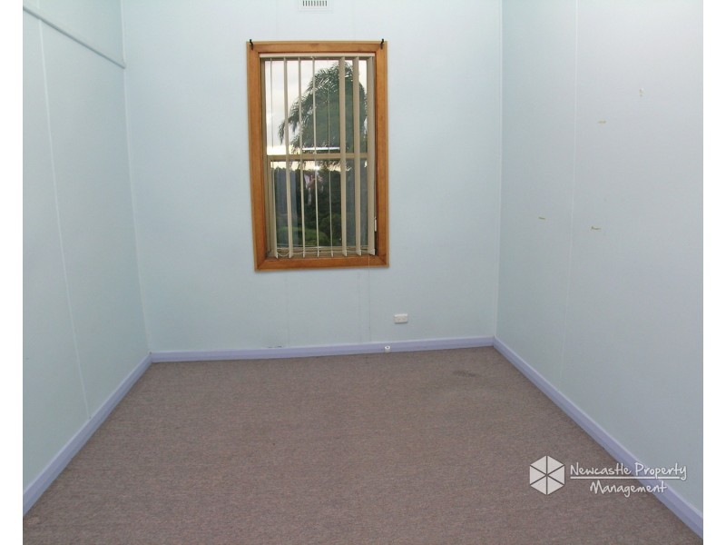 2/3B Peatties Road, Cardiff NSW 2285