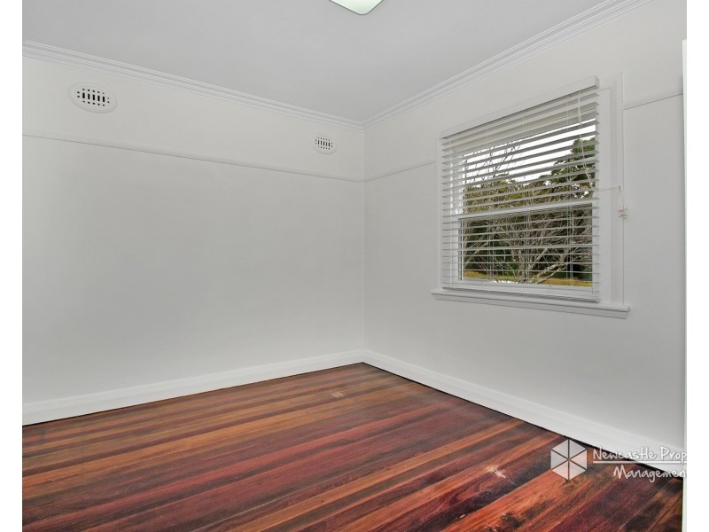 447 Main Road, Glendale NSW 2285