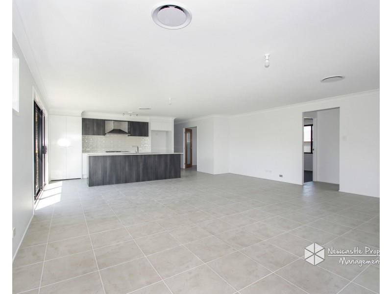 37 Lamb Street, Boolaroo NSW 2284
