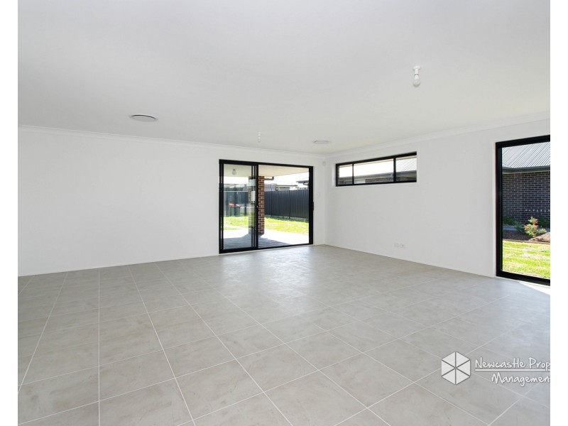 37 Lamb Street, Boolaroo NSW 2284