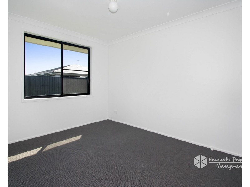 37 Lamb Street, Boolaroo NSW 2284