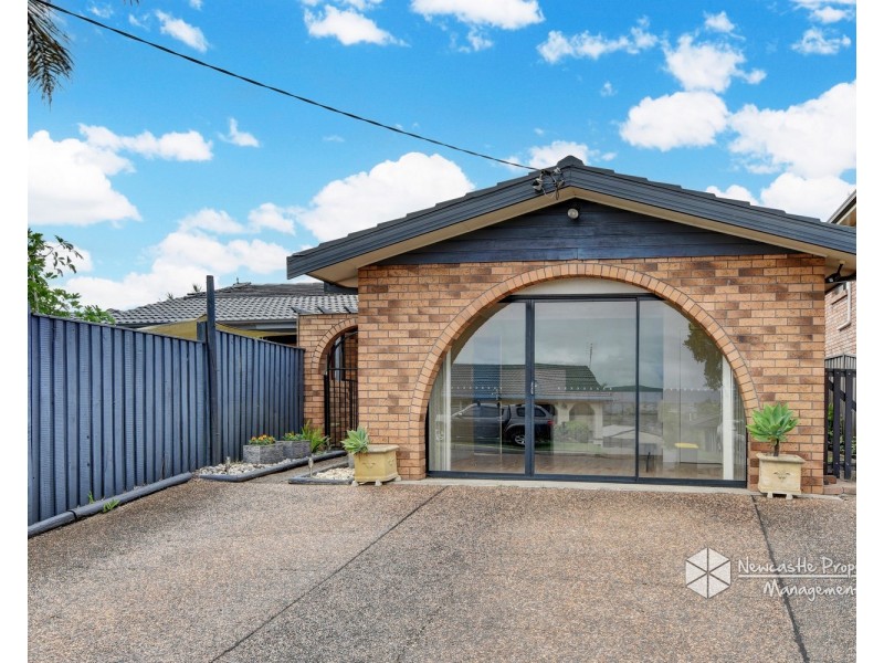 51 Alhambra Avenue, Macquarie Hills NSW 2285