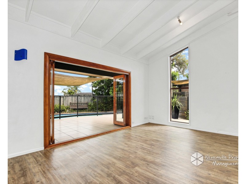 51 Alhambra Avenue, Macquarie Hills NSW 2285