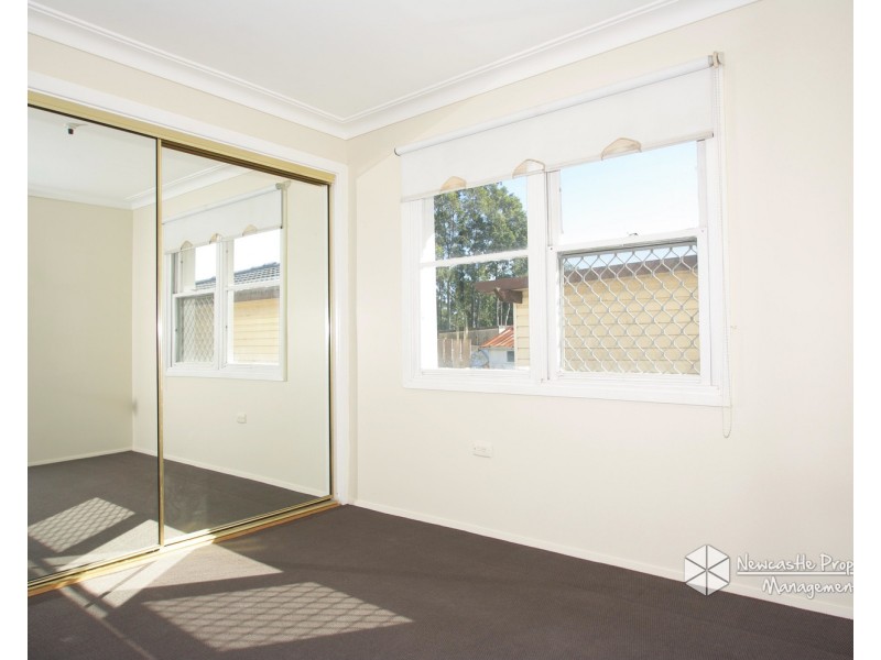 4 Bunning Avenue, Rutherford NSW 2320