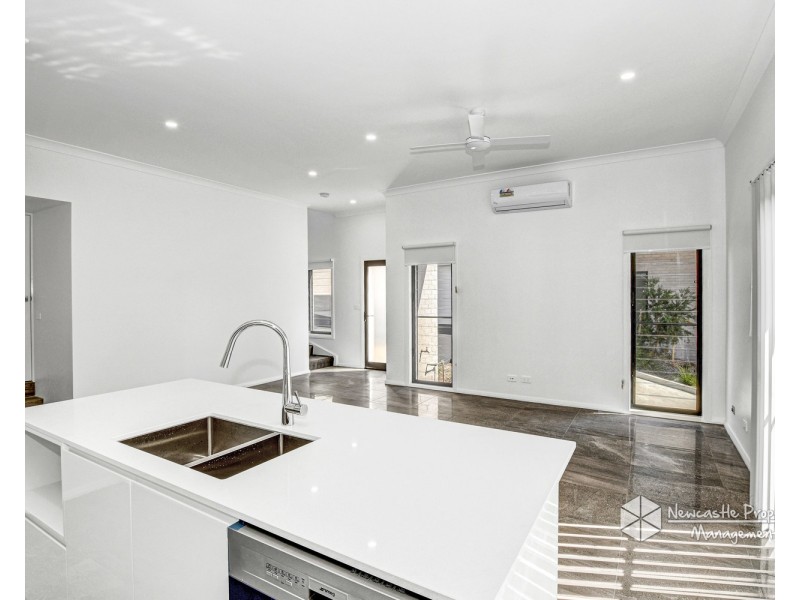 5/31 Tallawalla Road, Valentine NSW 2280