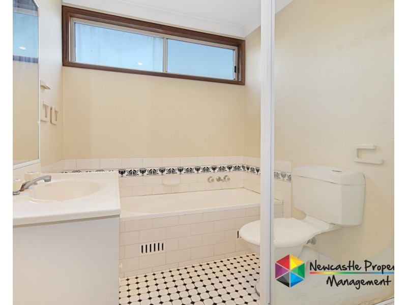 4/16 Thomas Street, Cardiff NSW 2285