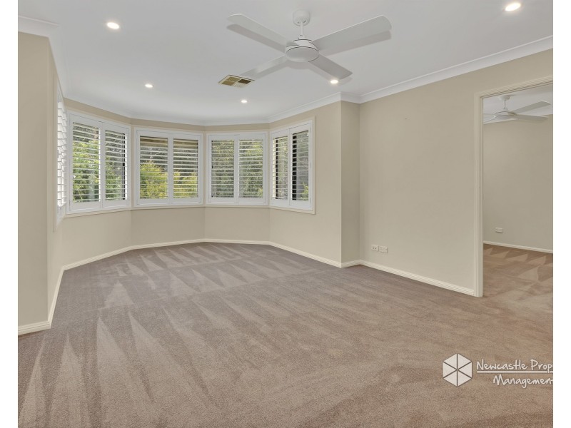 1 Hebrides Road, Fletcher NSW 2287