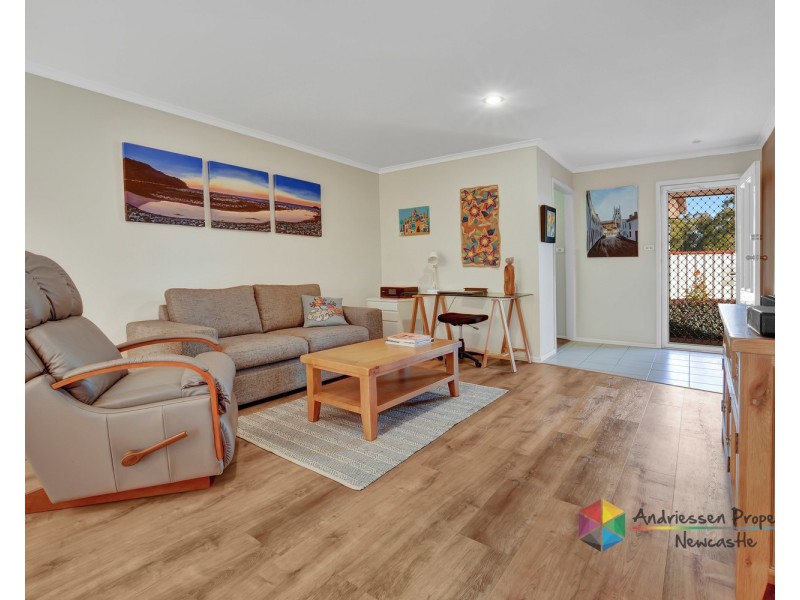3/4 Hill Street, Glendale NSW 2285
