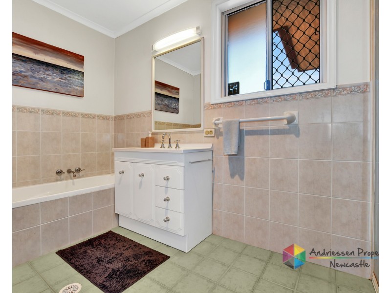 3/4 Hill Street, Glendale NSW 2285