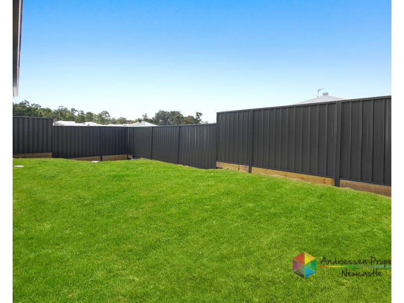 10 Cambridge Street, Thornton NSW 2322