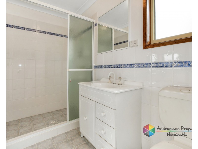 9 Quarry Road, Speers Point NSW 2284