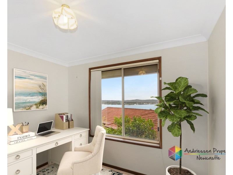 9 Quarry Road, Speers Point NSW 2284