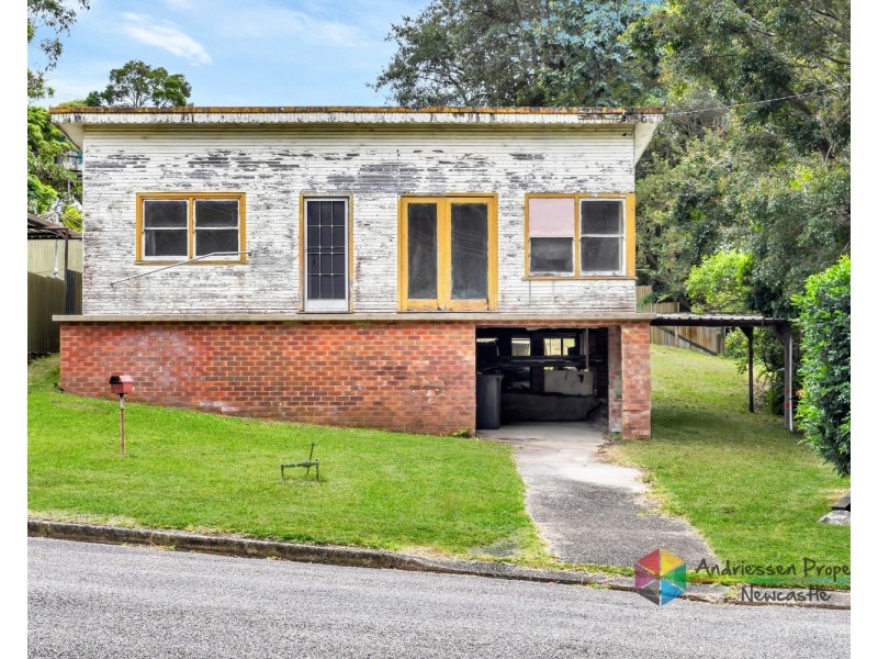 16  Gillian Crescent, Cardiff NSW 2285