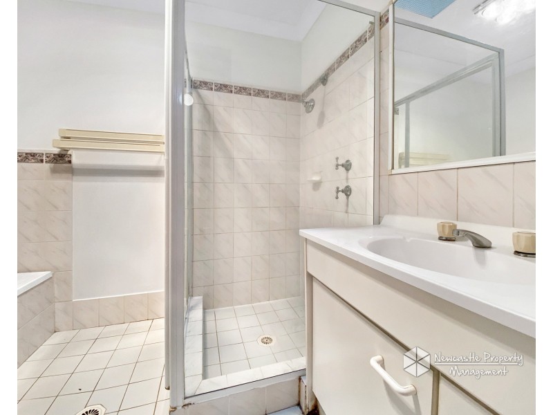 2/4 Simpson Court, Mayfield NSW 2304