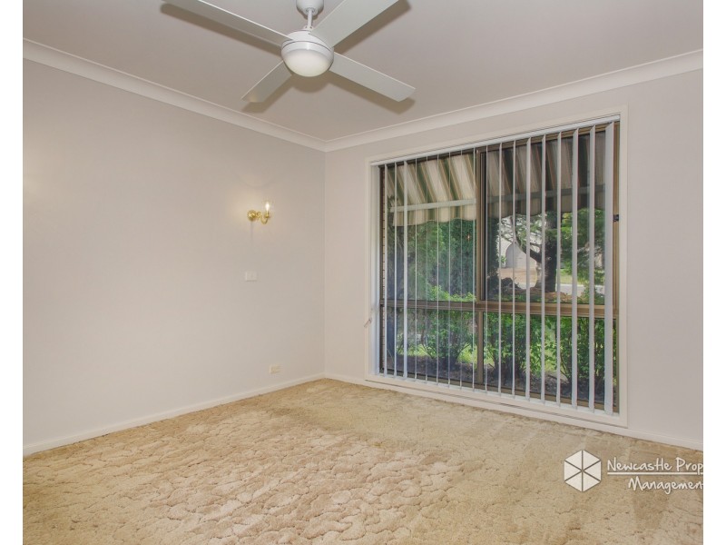 48 Ian Street, Eleebana NSW 2282