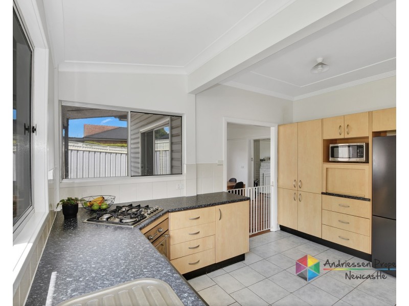35 Fern Valley Road, Cardiff NSW 2285