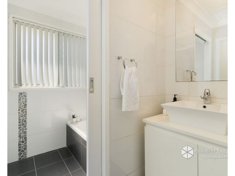 33 Evelyn Crescent, Thornton NSW 2322