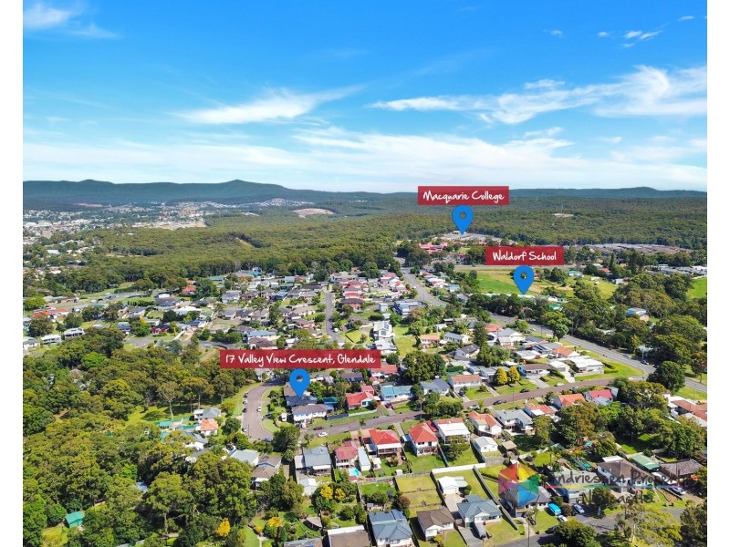 17 Valley View Crescent, Glendale NSW 2285