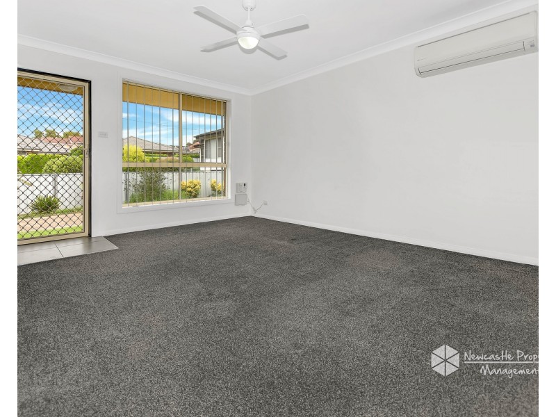 1/3 Skilton Avenue, East Maitland NSW 2323