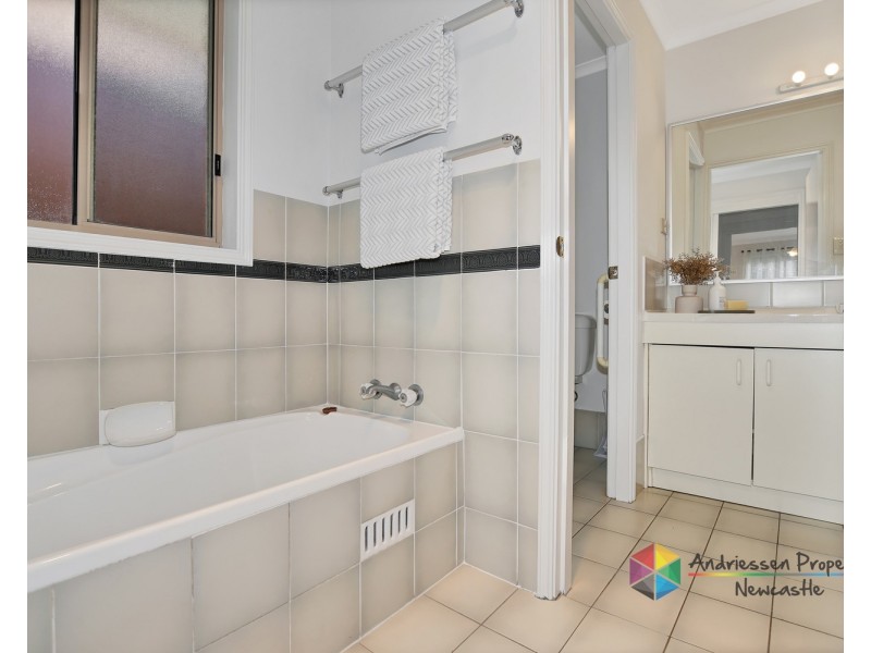 58 Lawson Road, Macquarie Hills NSW 2285
