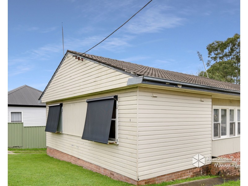 1/1 Lewers Street, Belmont NSW 2280