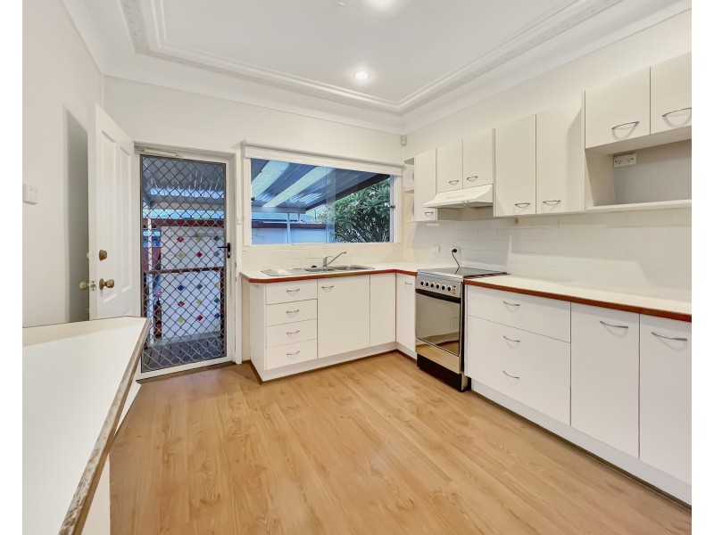29 Prospect Road, Garden Suburb NSW 2289