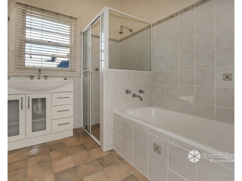 5 Lovell Street, Cardiff NSW 2285