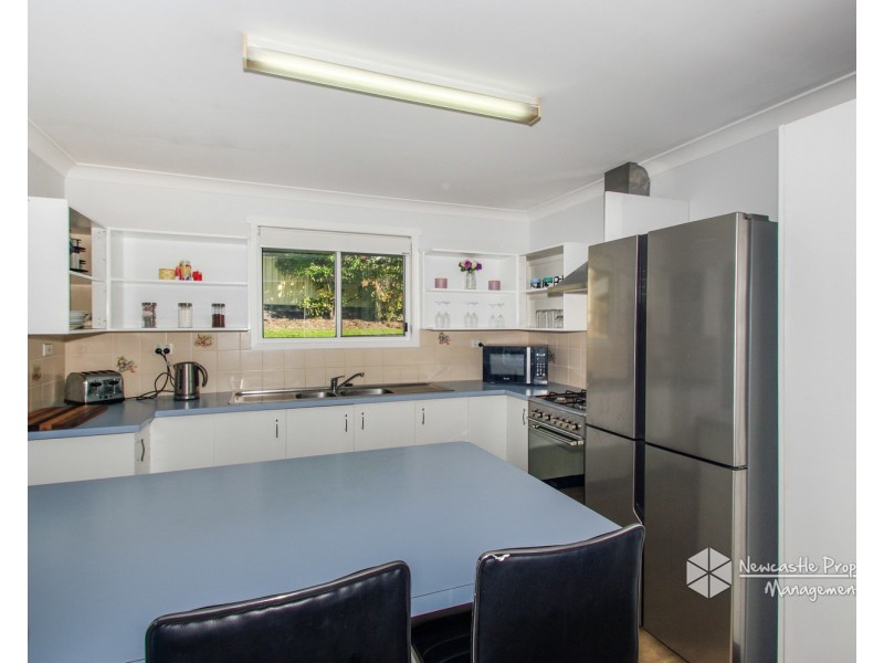 8 Enterprise Way, Woodrising NSW 2284