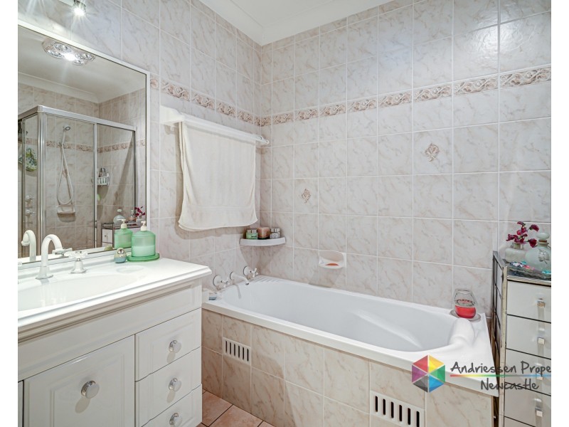 3a Merinda Close, Adamstown Heights NSW 2289