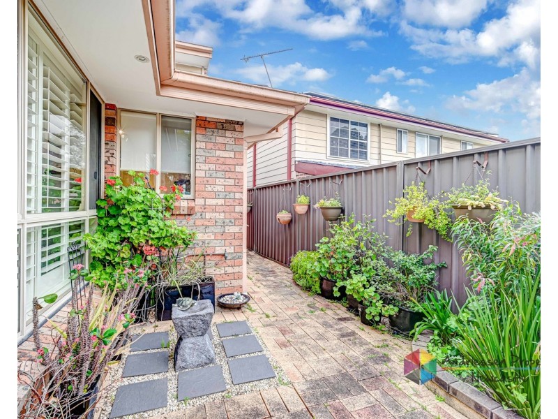 3a Merinda Close, Adamstown Heights NSW 2289