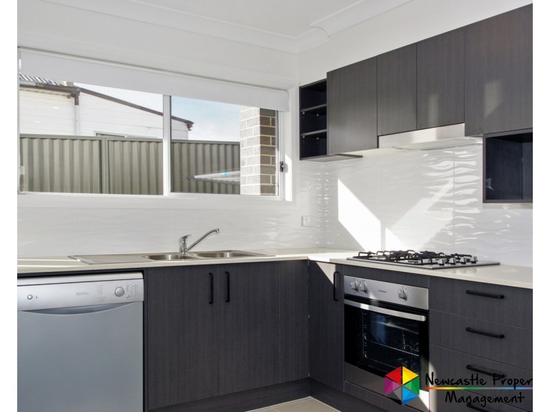 2/28 Marsden Street, Shortland NSW 2307